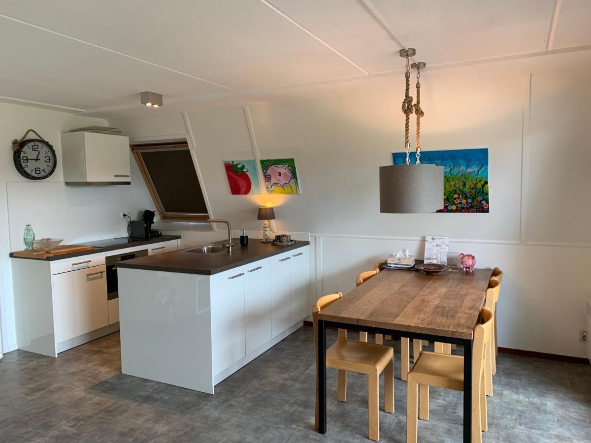 Waddenresidentie Ameland Nummer Vier Buren  Exterior photo